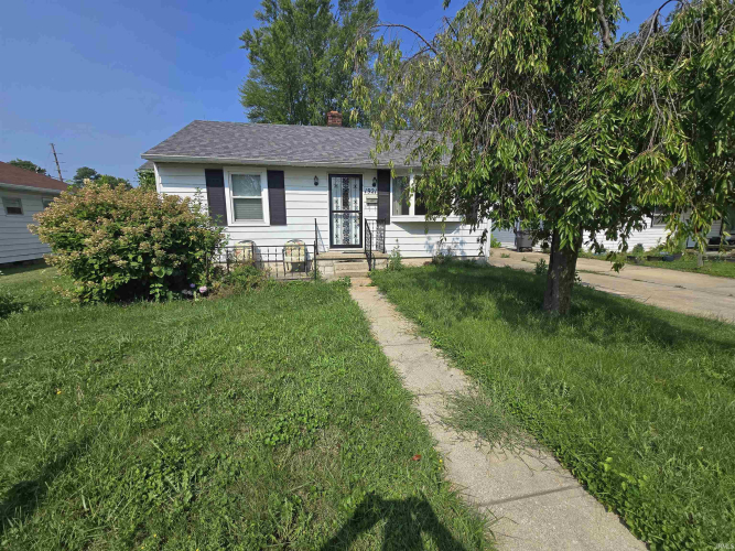 Listing Image 12