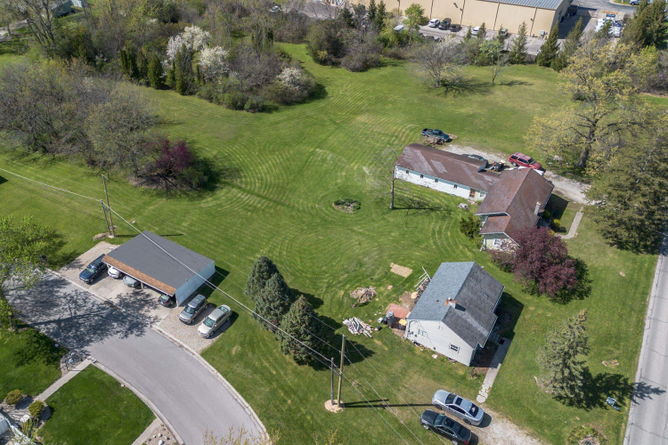 Listing Image 15