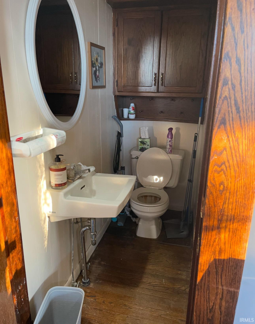Listing Image 12