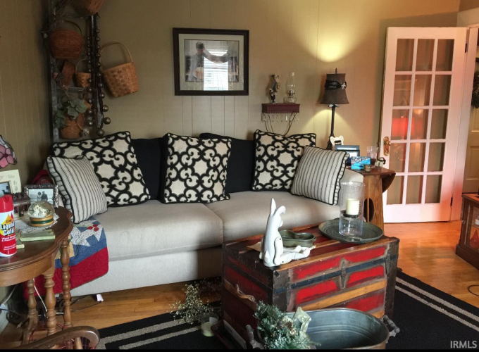 Listing Image 14