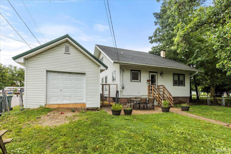 Listing Image 28