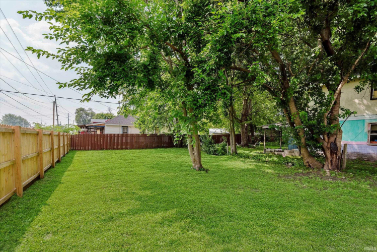 Listing Image 22