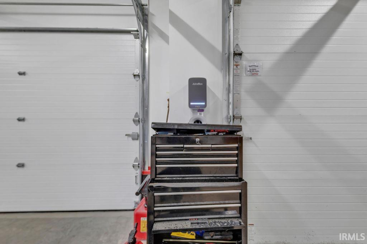 Listing Image 34