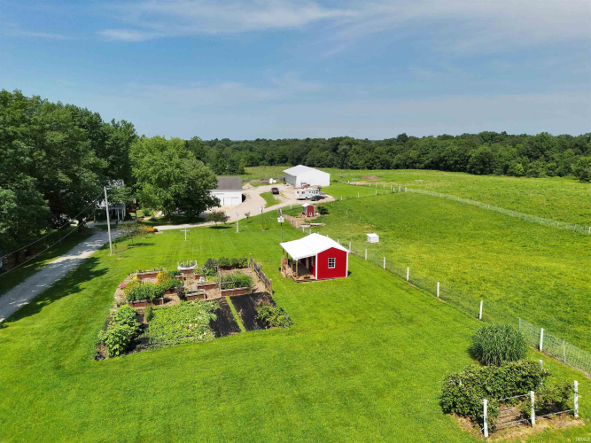 Listing Image 16