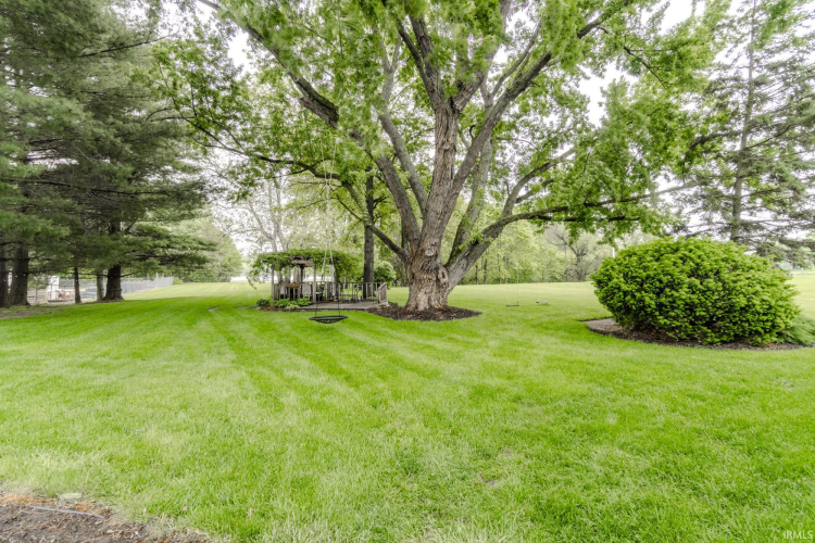 Listing Image 30