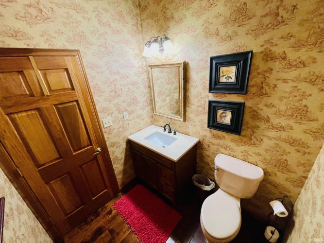 Listing Image 14