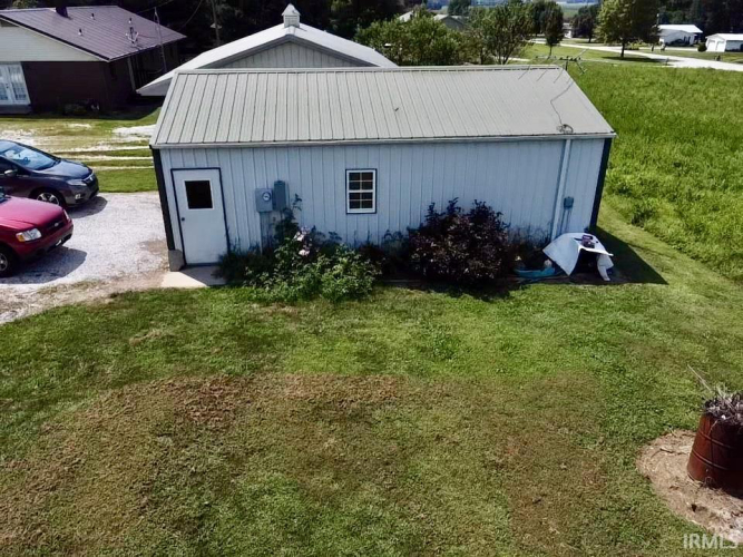 Listing Image 10