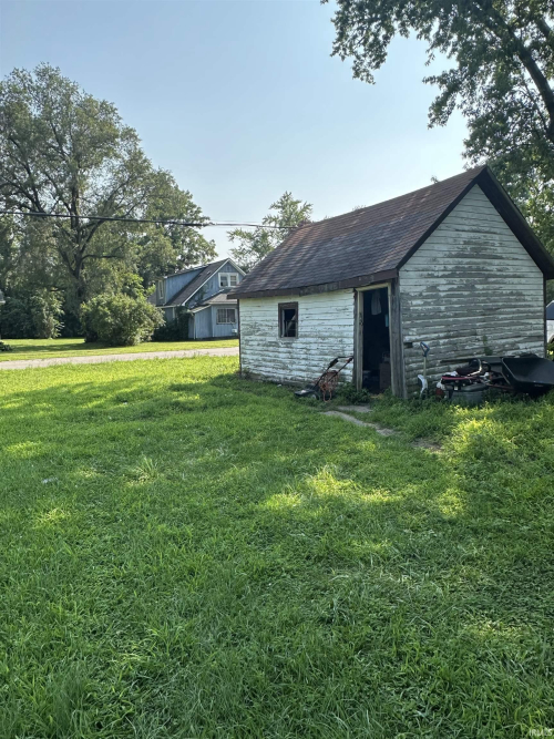 Listing Image 3