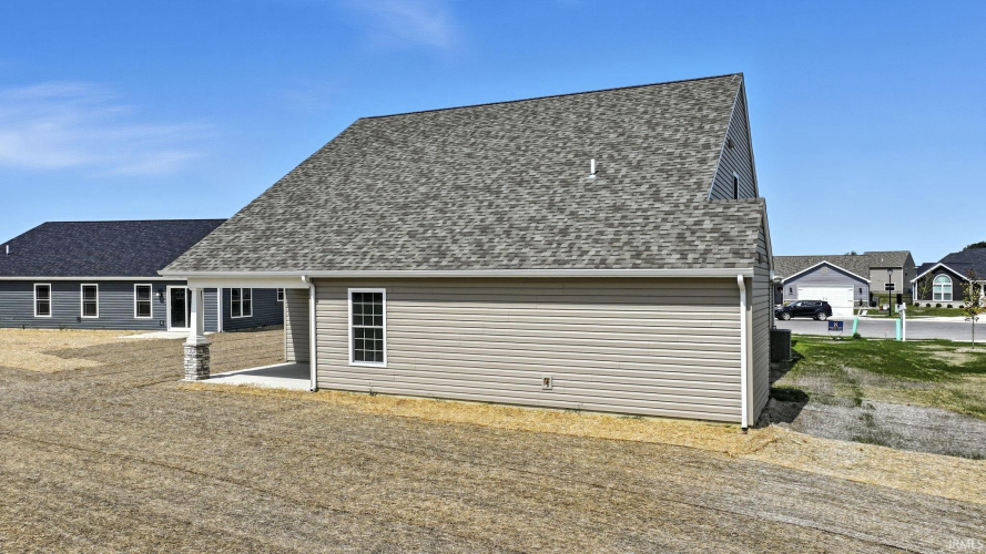 Listing Image 33