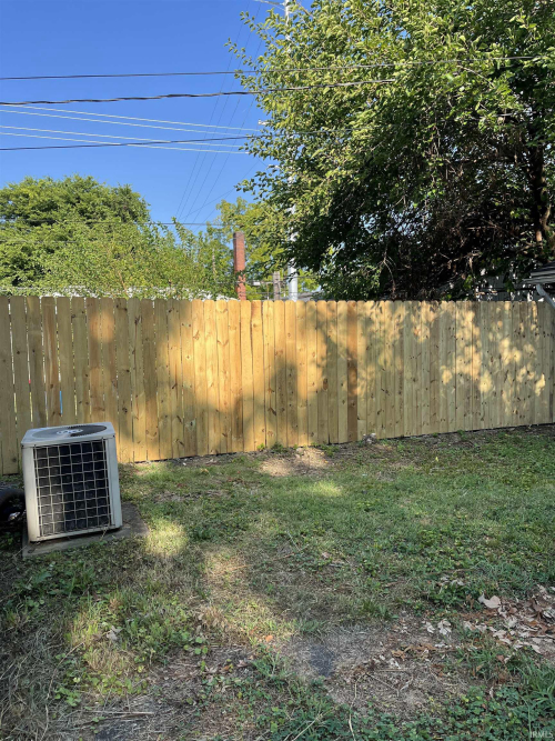 Listing Image 15
