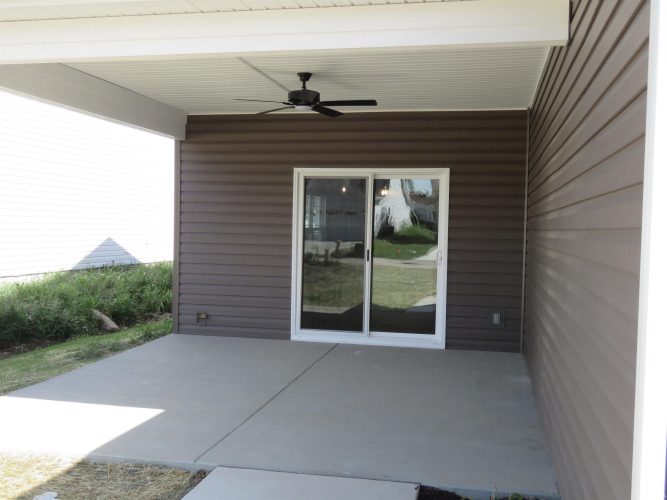 Listing Image 18
