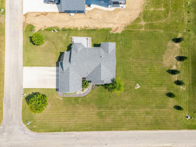 Listing Image 26