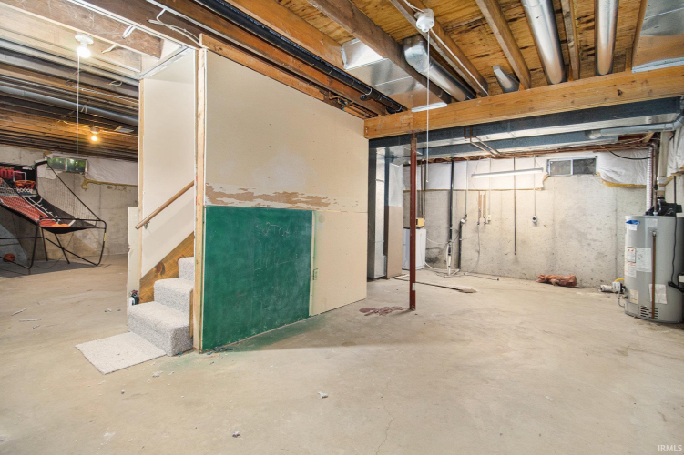 Listing Image 24