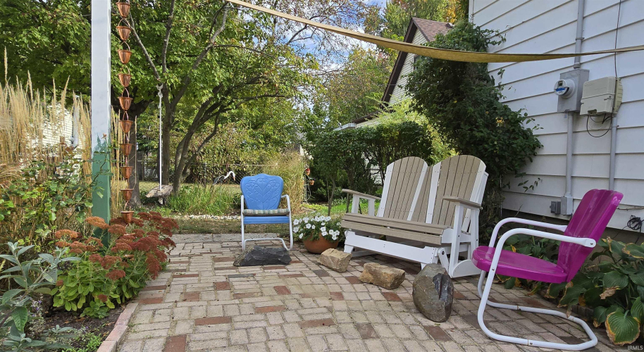 Listing Image 36