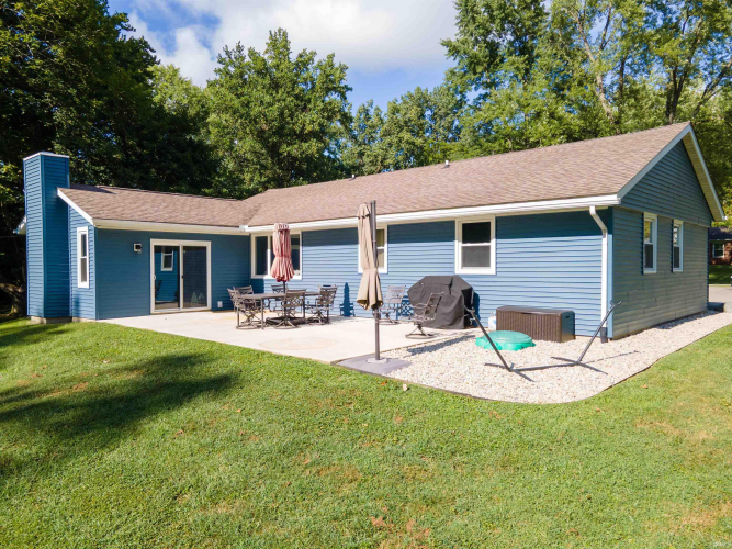 Listing Image 8