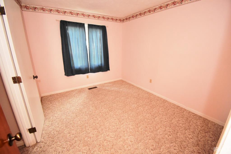 Listing Image 26