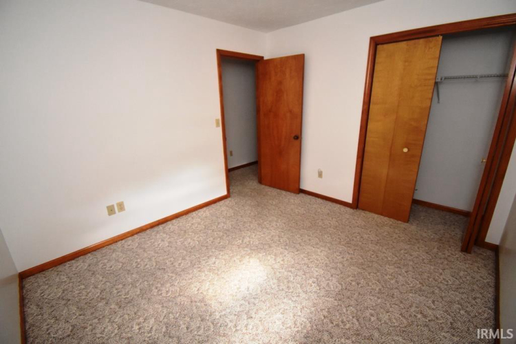 Listing Image 30