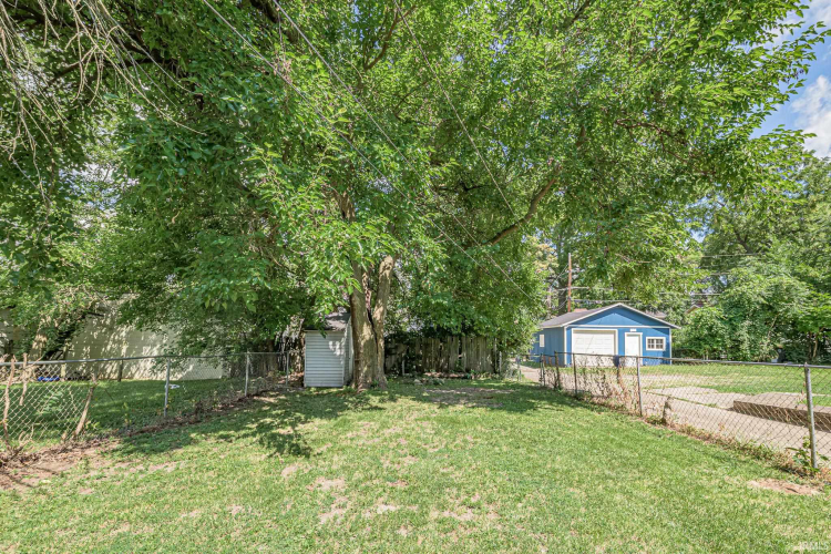 Listing Image 9