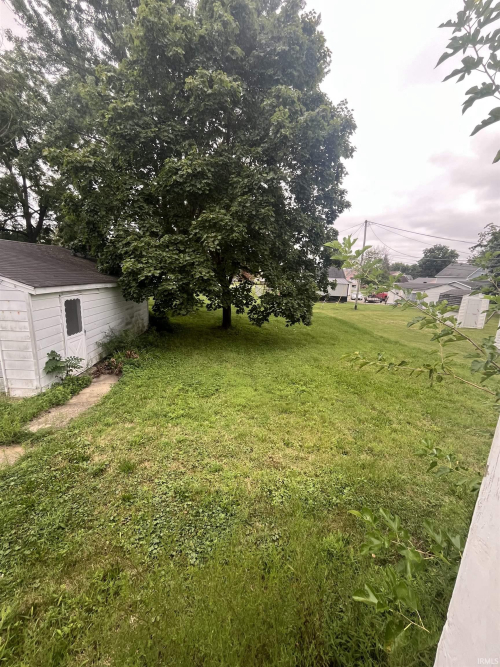 Listing Image 3