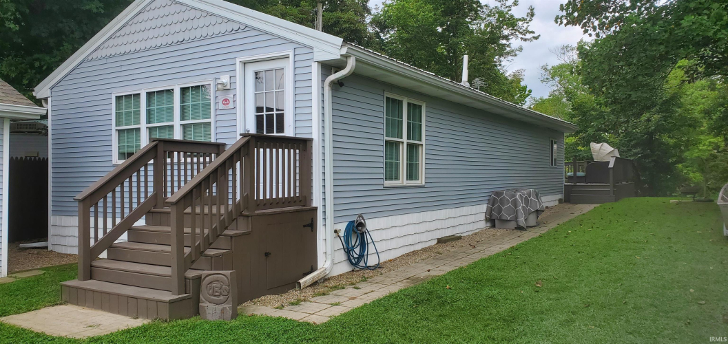 Listing Image 3