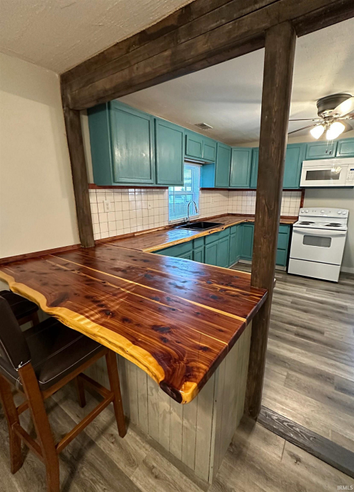 Listing Image 6