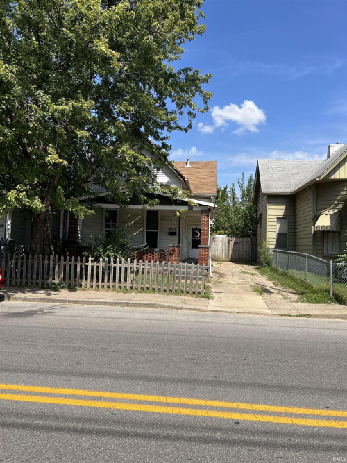 Listing Image 2