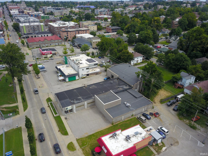 Listing Image 6