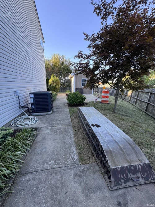 Listing Image 29