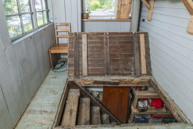 Listing Image 25