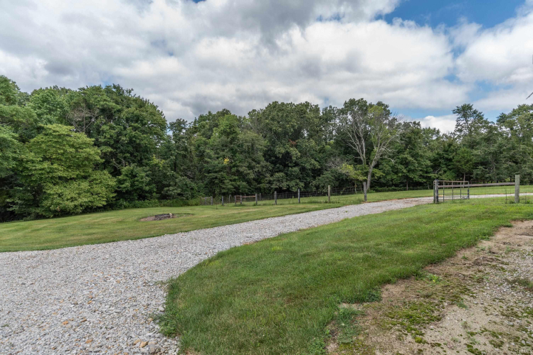 Listing Image 27