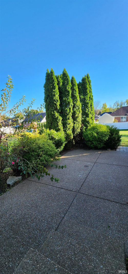 Listing Image 33