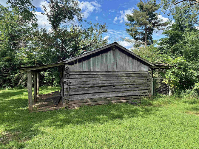 Listing Image 5