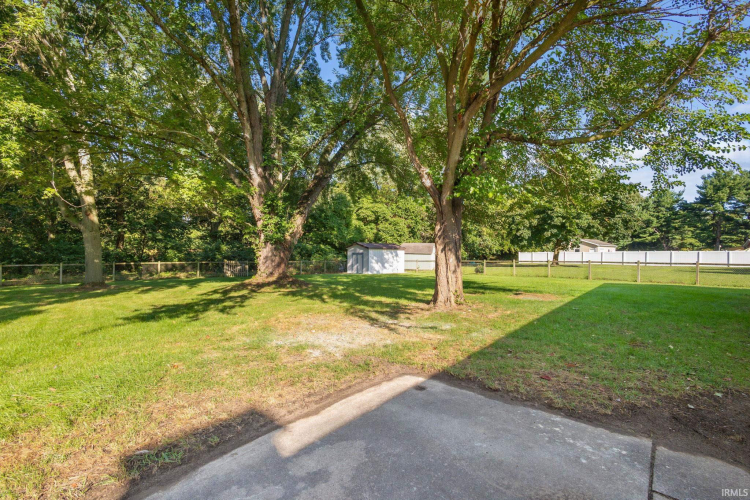 Listing Image 27