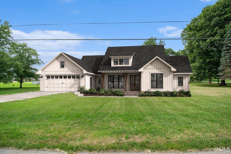 Listing Image 14