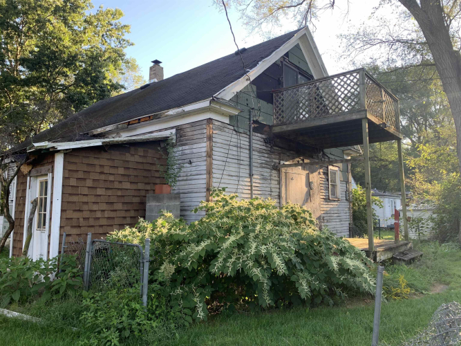 Listing Image 16