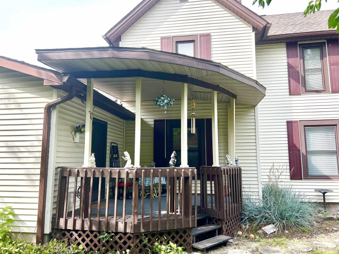 Listing Image 6