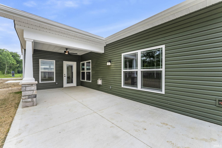 Listing Image 35