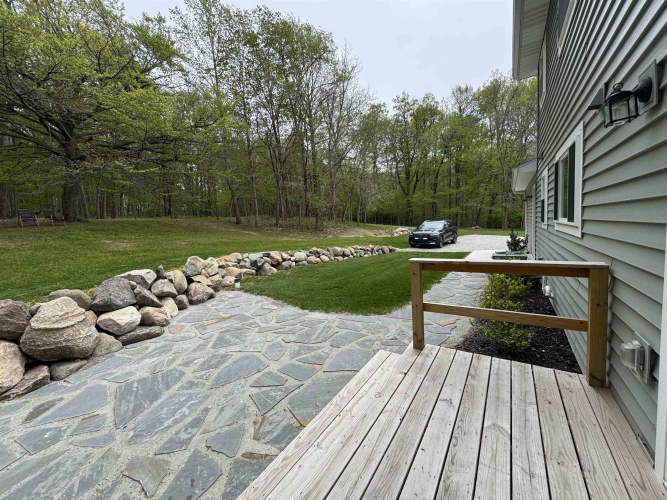 Listing Image 24