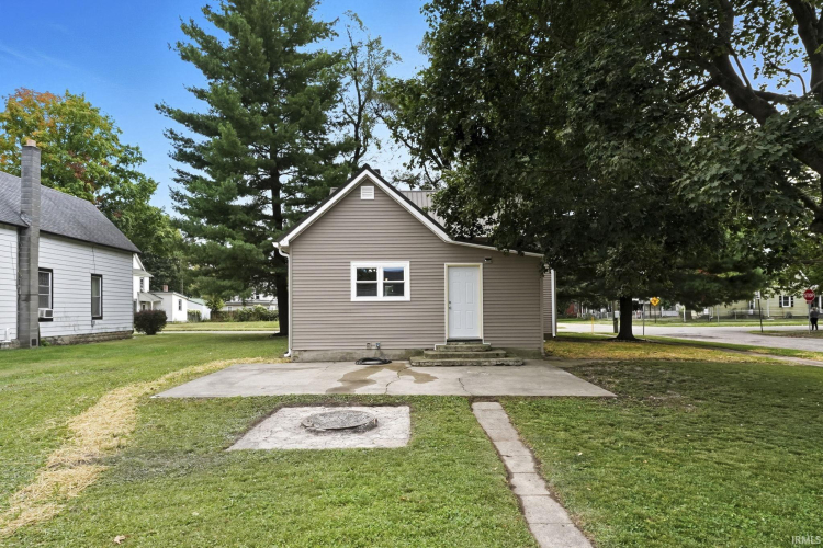 Listing Image 20