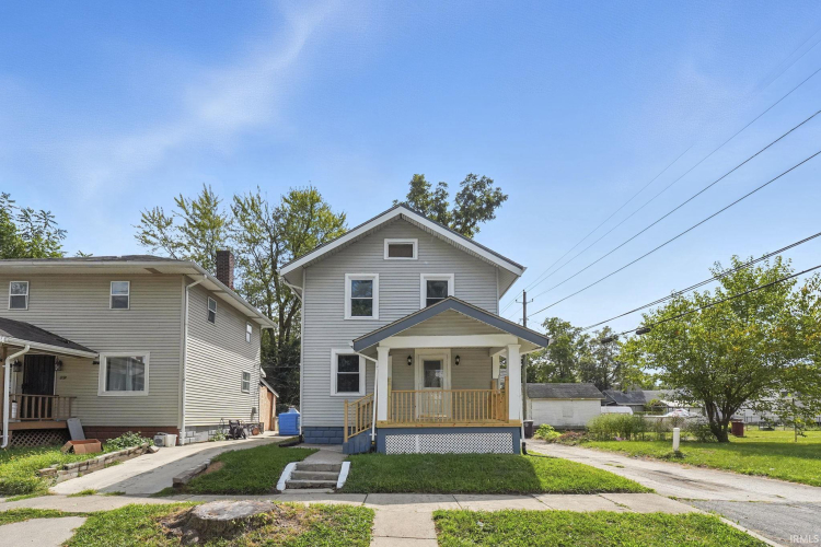 Listing Image 3