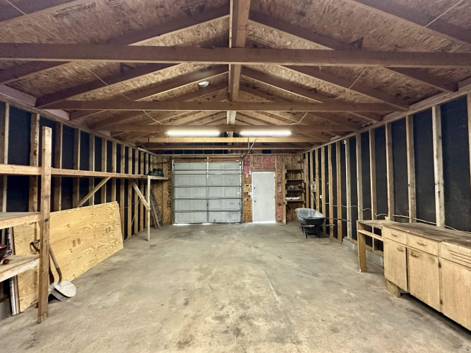 Listing Image 28