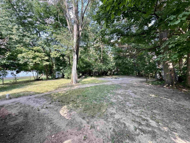 Listing Image 30