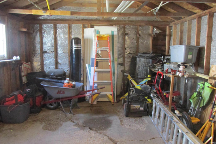 Listing Image 35
