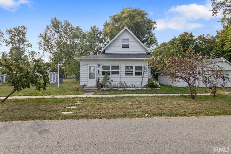 Listing Image 32