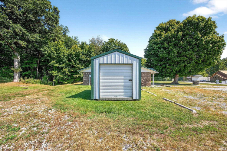 Listing Image 19