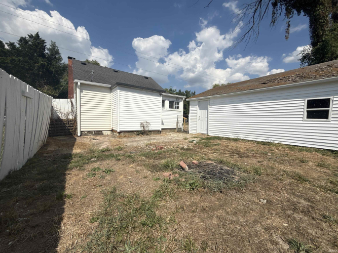 Listing Image 14