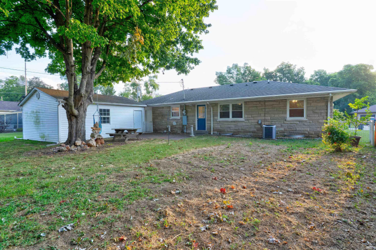 Listing Image 33