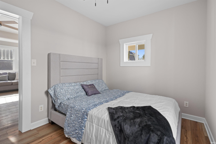 Listing Image 21