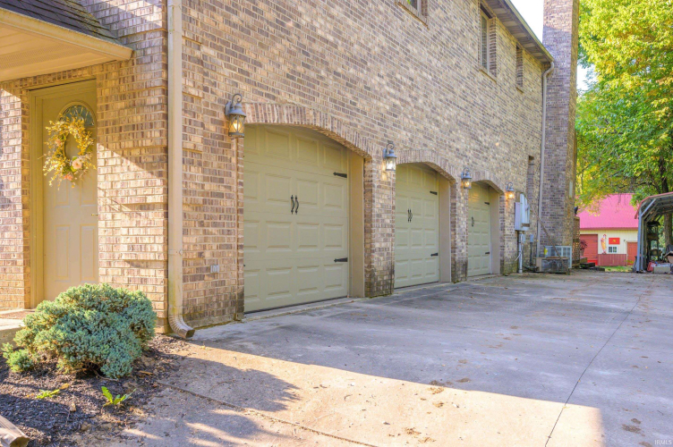Listing Image 33