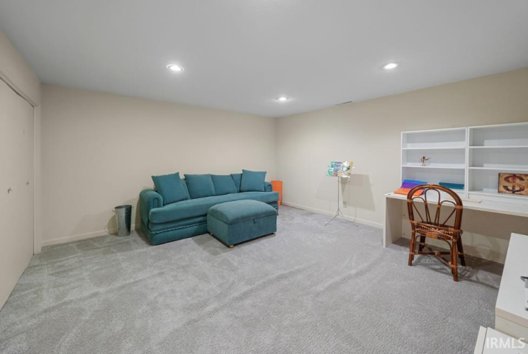 Listing Image 28